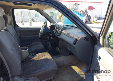 1999 Nissan Frontier Se-V6/Xe-V6 z USA, uszkodzony, nr VIN 1N6ED26Y2XC309915